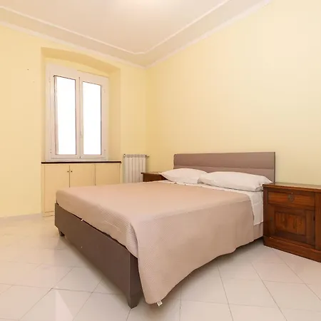 Trilocale - 4 Minuti Stazione Treni Apartment *